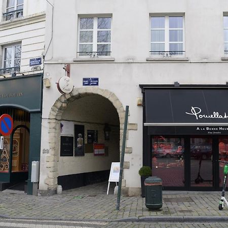 Private En-Suite Room In The Heart Of Le Sablon 布鲁塞尔 外观 照片